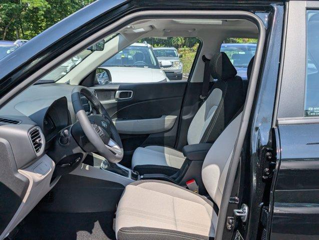 new 2025 Hyundai Venue car, priced at $24,385