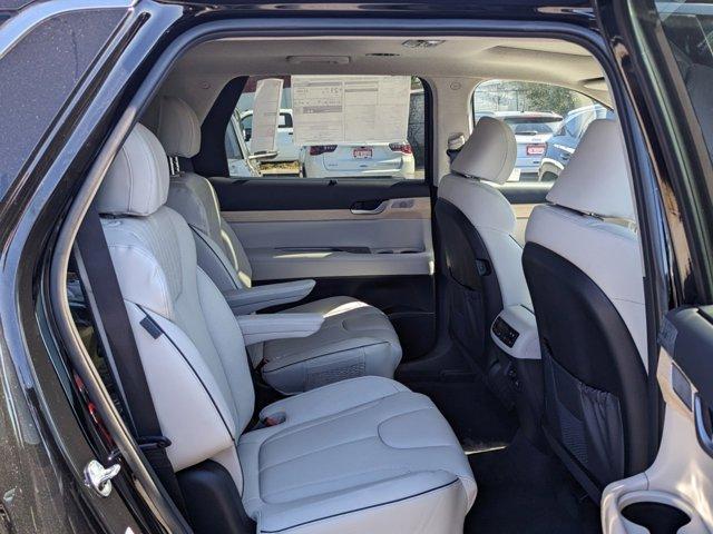 new 2025 Hyundai Palisade car, priced at $53,064