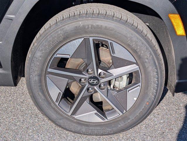 new 2025 Hyundai Tucson car, priced at $37,324