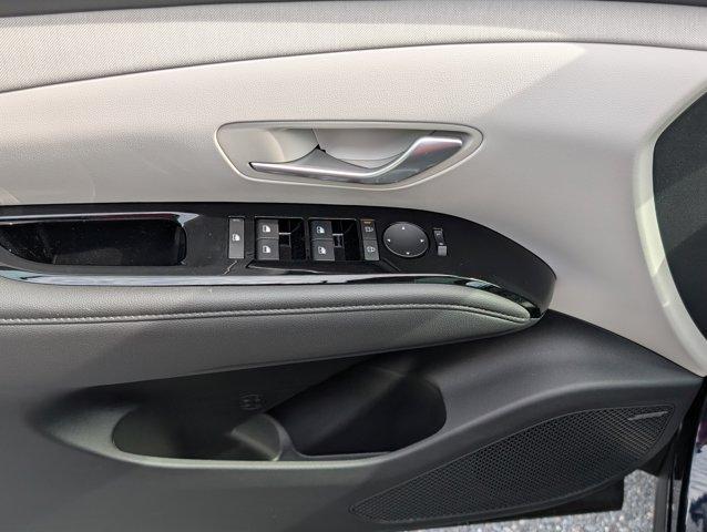 new 2025 Hyundai TUCSON Hybrid car, priced at $43,030