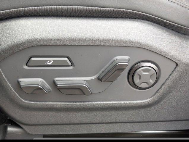 new 2025 Hyundai Santa Fe car, priced at $50,845