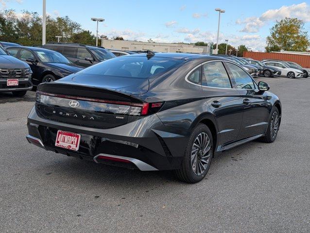 new 2026 Hyundai Sonata Hybrid car, priced at $34,140