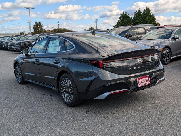 new 2026 Hyundai Sonata Hybrid car, priced at $34,140