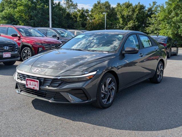 new 2025 Hyundai Elantra car, priced at $25,090