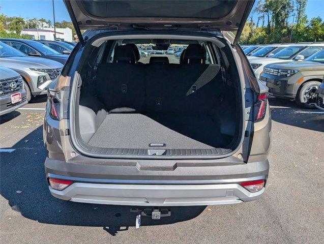 new 2026 Hyundai TUCSON Hybrid car, priced at $37,370