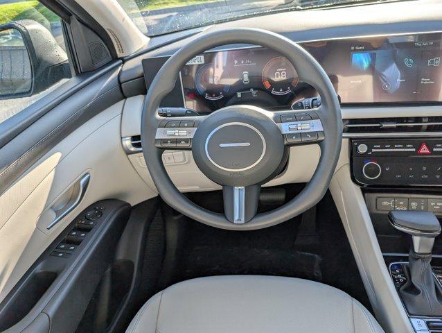 new 2025 Hyundai Tucson car, priced at $34,400
