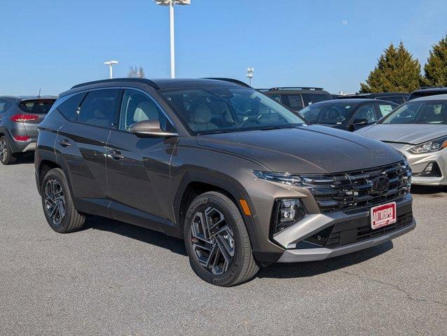 new 2025 Hyundai TUCSON Hybrid car, priced at $42,855