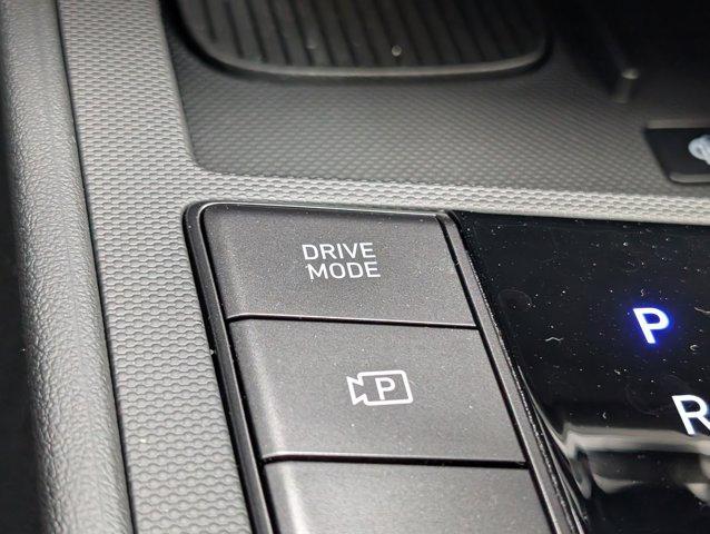 new 2025 Hyundai Elantra car, priced at $25,160