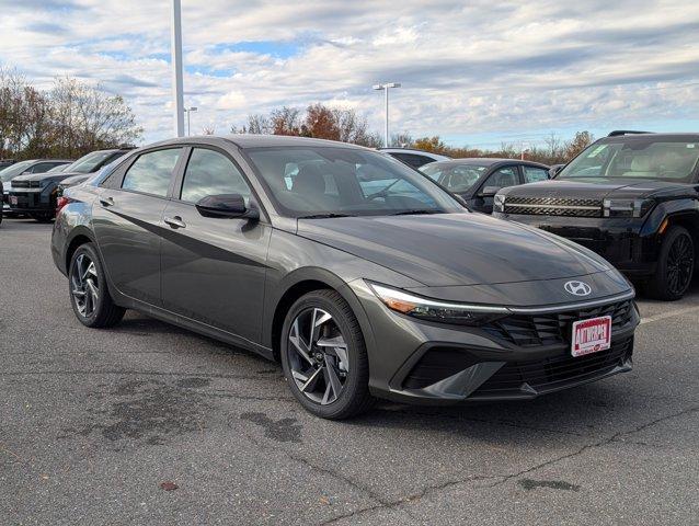 new 2025 Hyundai Elantra car, priced at $25,160