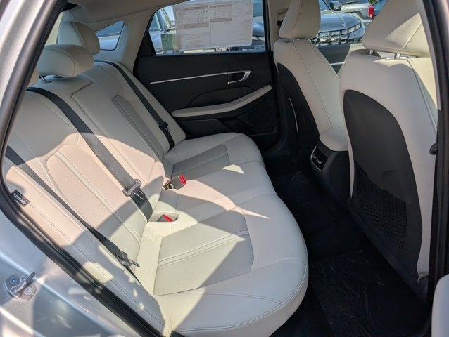 new 2025 Hyundai Sonata Hybrid car, priced at $32,830