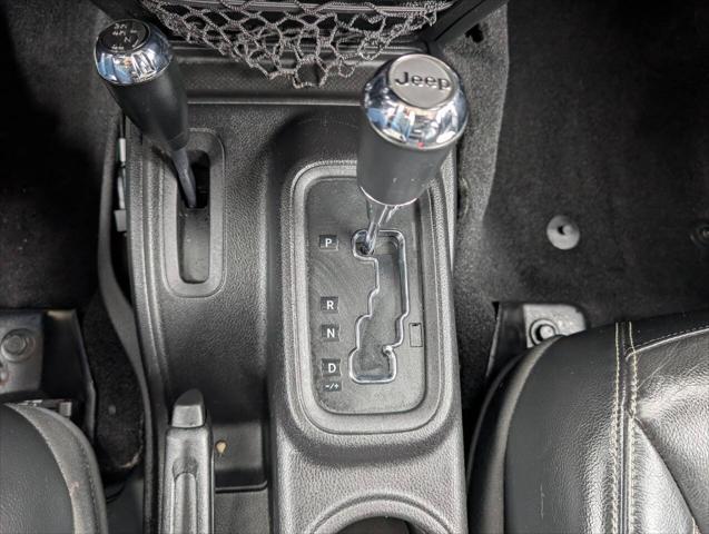 used 2015 Jeep Wrangler Unlimited car, priced at $19,000