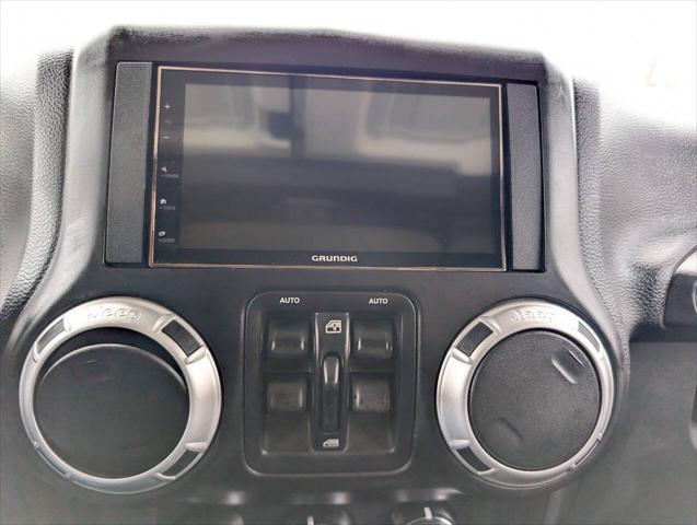 used 2015 Jeep Wrangler Unlimited car, priced at $19,000