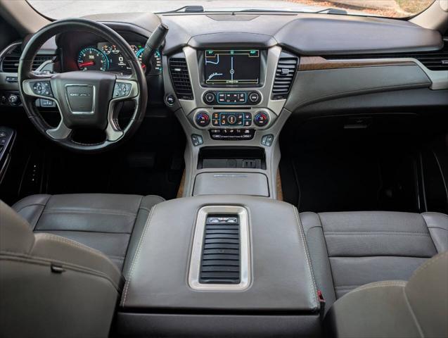 used 2020 GMC Yukon XL car, priced at $28,500