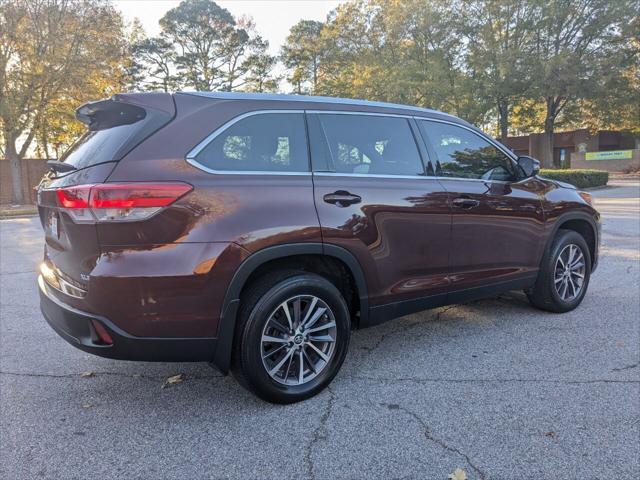 used 2019 Toyota Highlander car, priced at $24,500