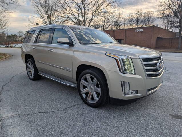 used 2015 Cadillac Escalade car, priced at $19,000