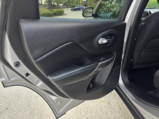 used 2019 Jeep Cherokee car, priced at $11,000