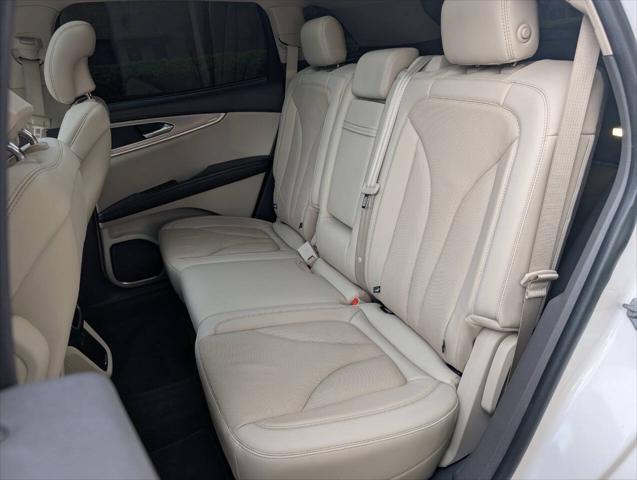 used 2019 Lincoln Nautilus car, priced at $18,000