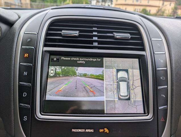 used 2019 Lincoln Nautilus car, priced at $18,000