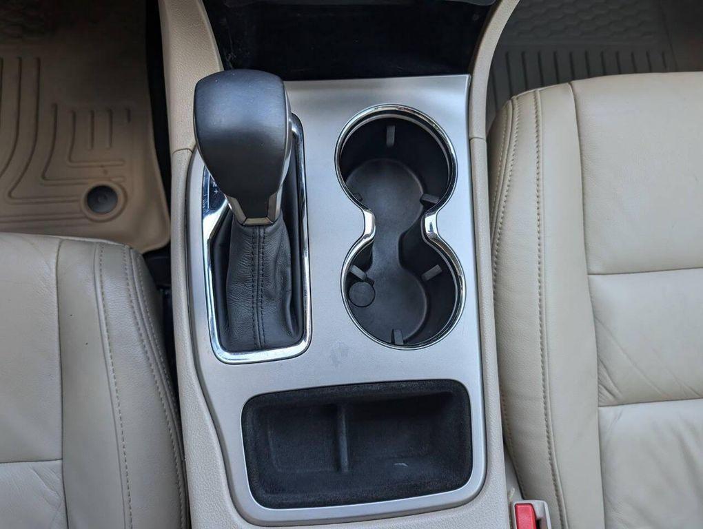 used 2016 Jeep Grand Cherokee car, priced at $12,000