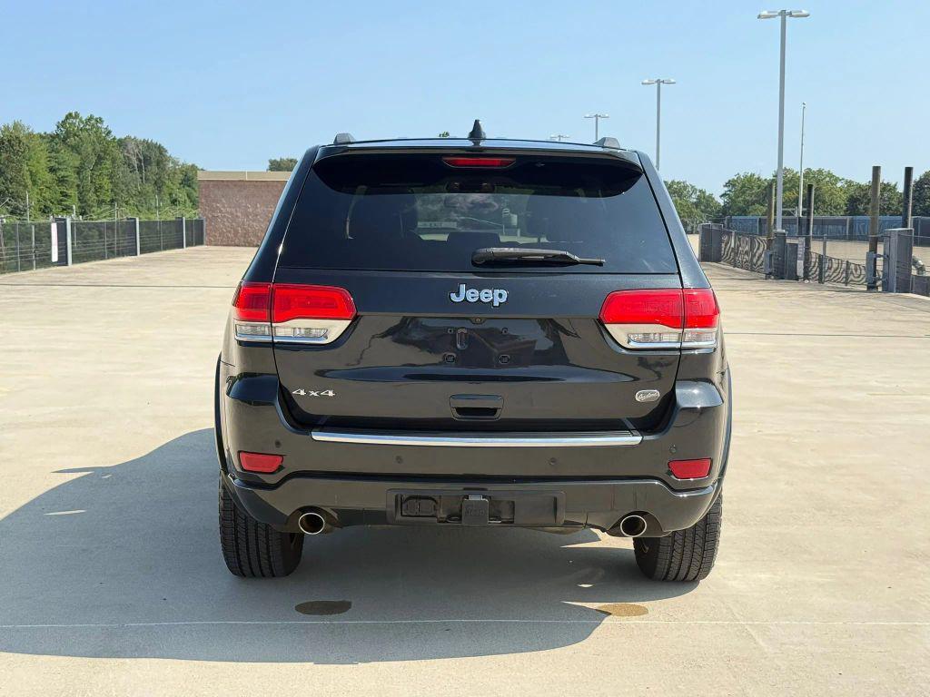 used 2014 Jeep Grand Cherokee car, priced at $11,895