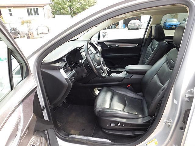 used 2019 Cadillac XT5 car, priced at $17,995