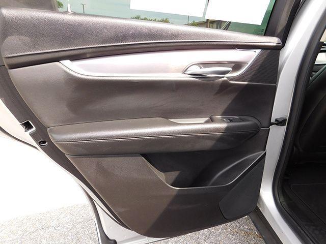used 2019 Cadillac XT5 car, priced at $17,995