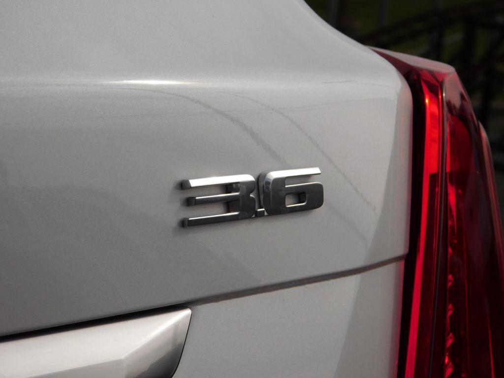 used 2019 Cadillac XT5 car, priced at $19,995