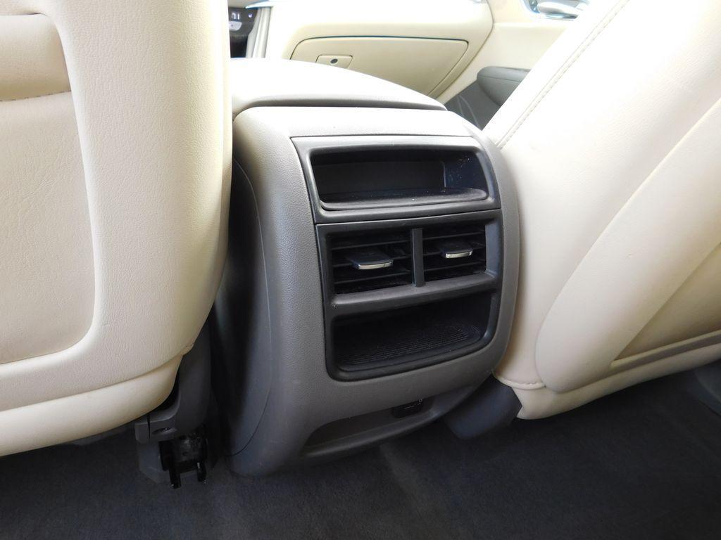 used 2019 Cadillac XT5 car, priced at $19,995