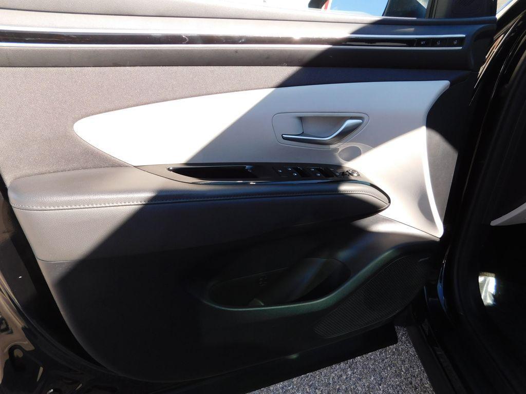 used 2022 Hyundai TUCSON Hybrid car, priced at $19,090