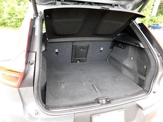 used 2019 Volvo XC40 car, priced at $24,995