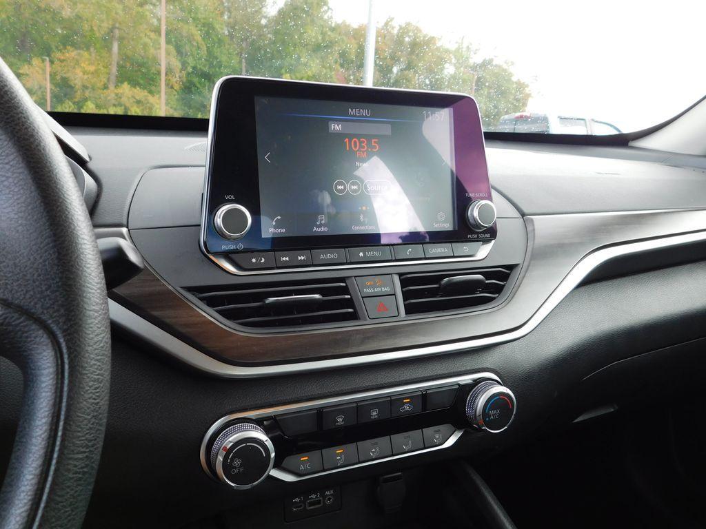 used 2024 Nissan Altima car, priced at $20,595