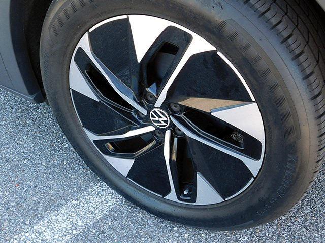 used 2021 Volkswagen ID.4 car, priced at $21,500