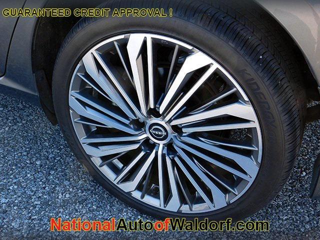 used 2023 Nissan Altima car, priced at $24,995