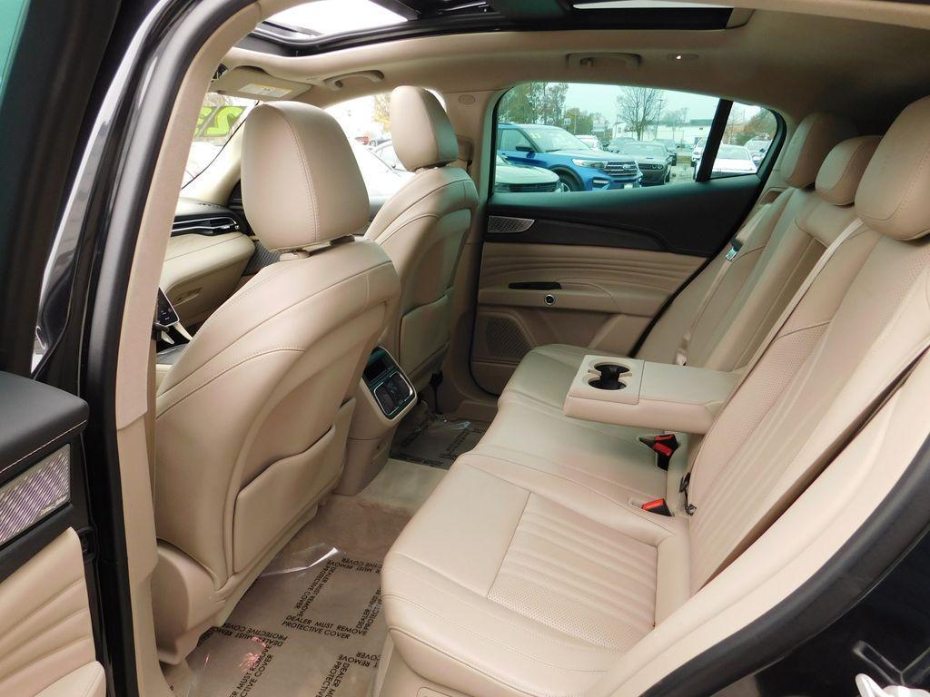 used 2023 Maserati Grecale car, priced at $34,995