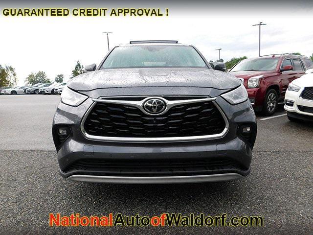 used 2020 Toyota Highlander car, priced at $32,895