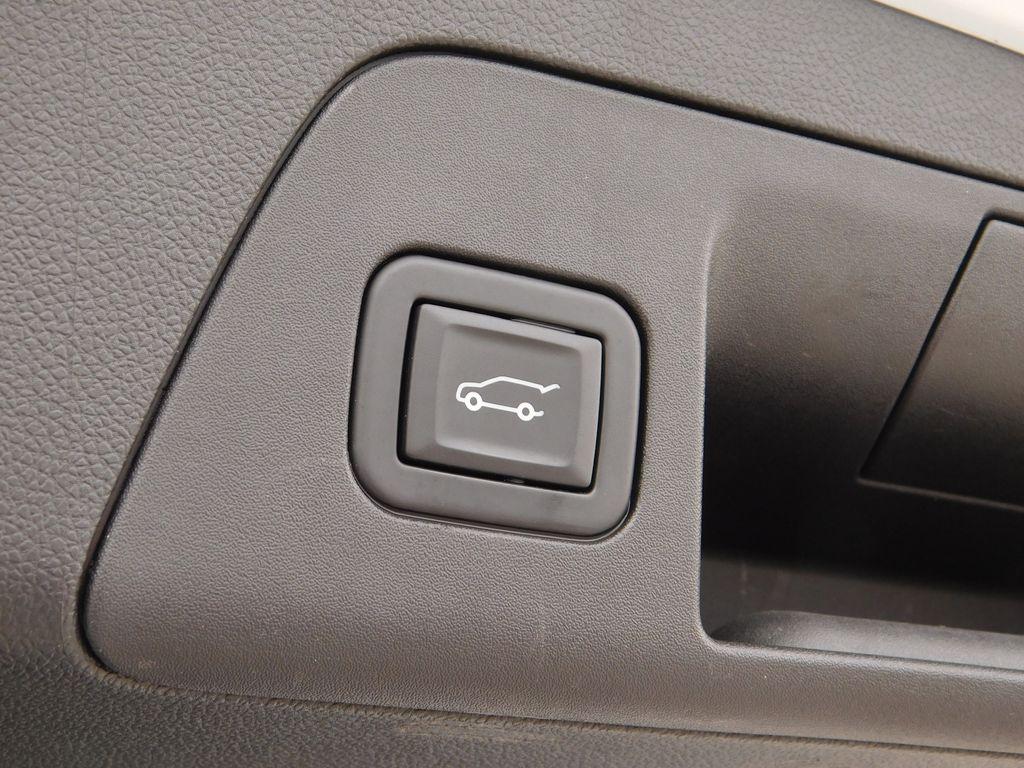 used 2023 Buick Envision car, priced at $21,570