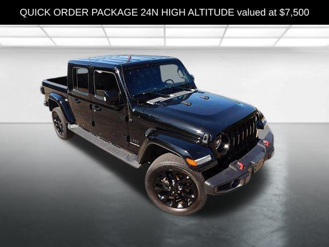 used 2023 Jeep Gladiator car, priced at $34,437