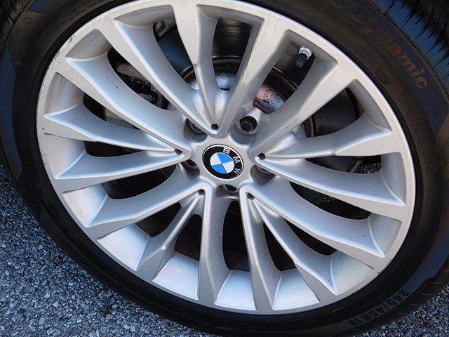 used 2021 BMW 530 car, priced at $27,495