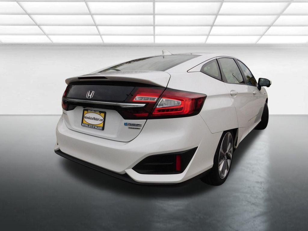 used 2018 Honda Clarity Plug-In Hybrid car, priced at $16,123