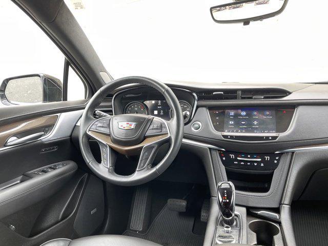 used 2024 Cadillac XT5 car, priced at $50,814