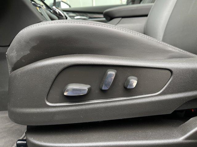 used 2025 Cadillac XT6 car, priced at $50,746