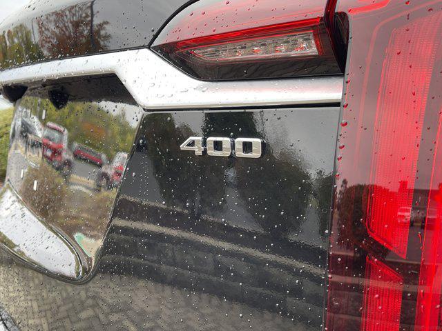 used 2025 Cadillac XT6 car, priced at $50,746