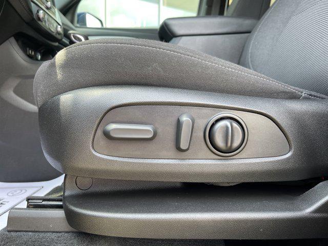 used 2023 Chevrolet Traverse car, priced at $31,887