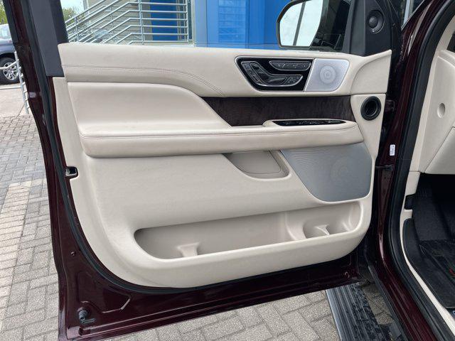 used 2020 Lincoln Navigator car, priced at $39,686