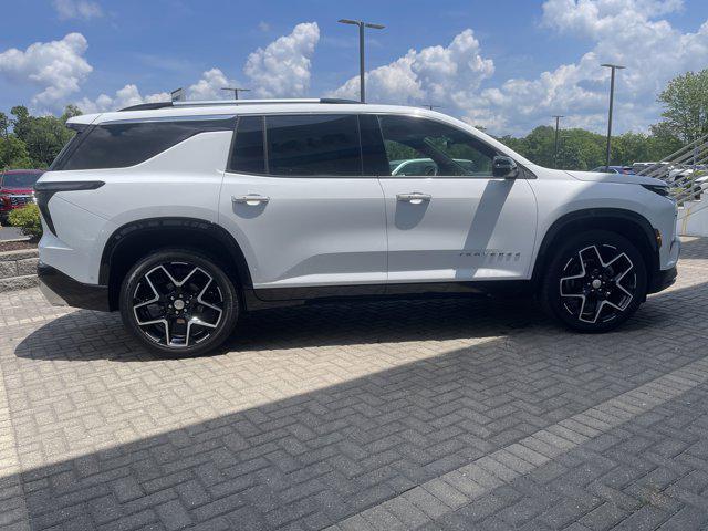 used 2024 Chevrolet Traverse car, priced at $54,994
