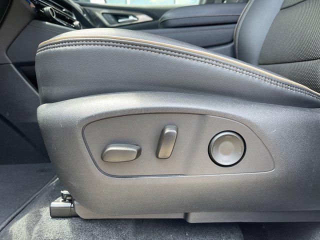 used 2024 Chevrolet Traverse car, priced at $54,994