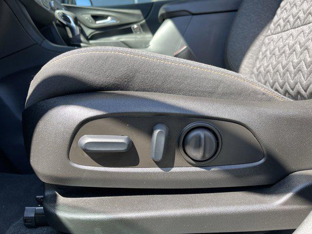 used 2023 Chevrolet Equinox car, priced at $24,995