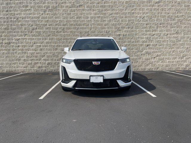 used 2025 Cadillac XT6 car, priced at $66,414