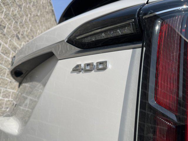 used 2025 Cadillac XT6 car, priced at $66,414