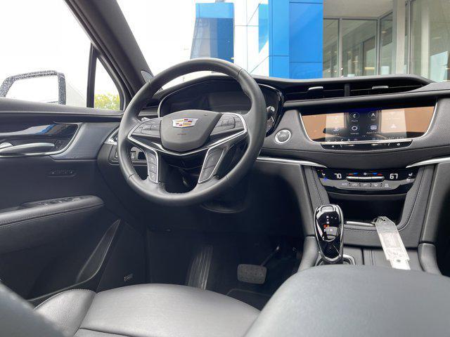 used 2025 Cadillac XT5 car, priced at $48,936